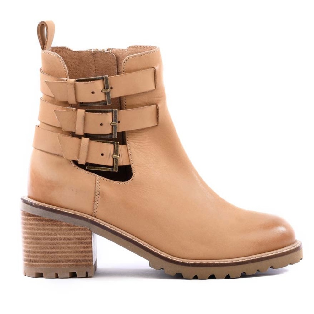 Seychelles Give it a Whirl Buckle Tan Leather Ankle Booties
